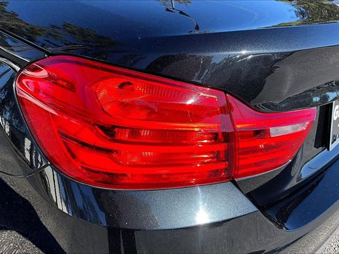 Used 2014 BMW 435i Convertible image 28