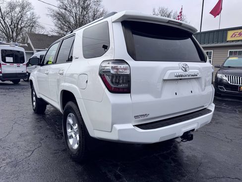 Used 2019 Toyota 4Runner SR5 image 4
