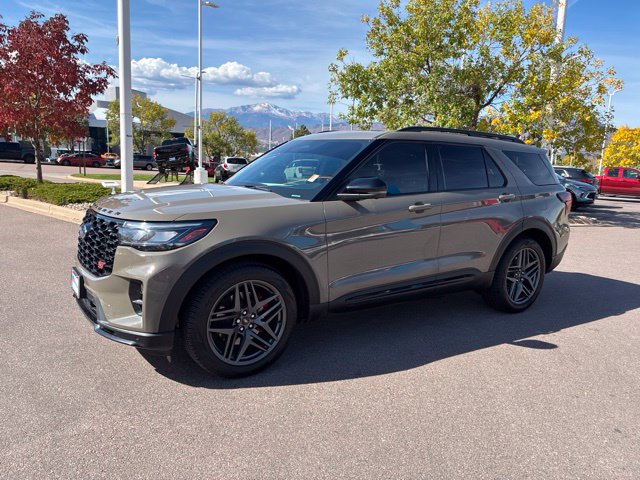 Used 2026 Ford Explorer ST w/ Sun And Sound Package AWD/4WD image 3