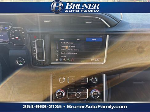 Used 2021 GMC Yukon Denali w/ Max Trailering Package image 21