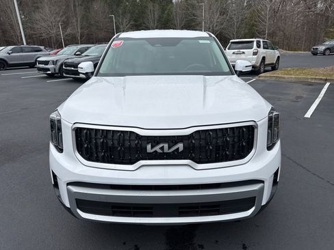 New 2025 Kia Telluride LX image 14