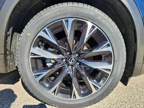 Certified 2024 MAZDA CX-90 Plug-In Hybrid w/ Premium Plus image 22