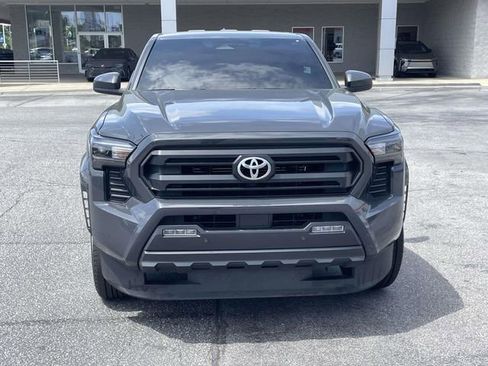Used 2024 Toyota Tacoma SR5 RWD image 2