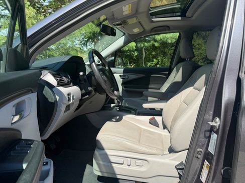 Used 2019 Honda Ridgeline RTL-T image 7
