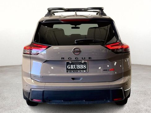 Certified 2025 Nissan Rogue Rock Creek image 6