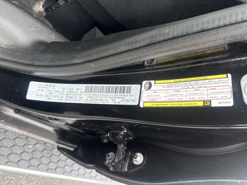 Used 2019 RAM 1500 Big Horn AWD/4WD image 15