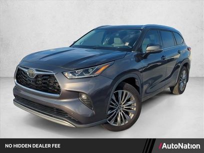 Used 2021 Toyota Highlander Platinum