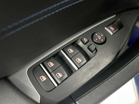 Used 2018 BMW X3 M40i image 15