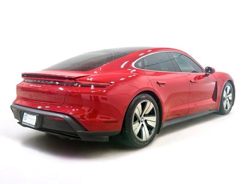 Used 2022 Porsche Taycan 4S image 6