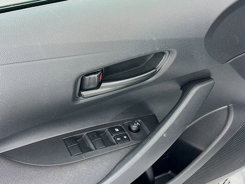 Used 2024 Toyota Corolla LE image 17
