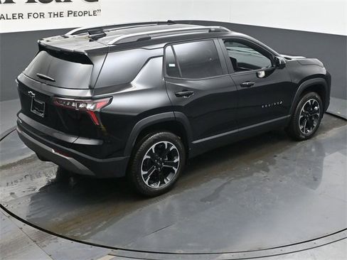 New 2026 Chevrolet Equinox LT image 18