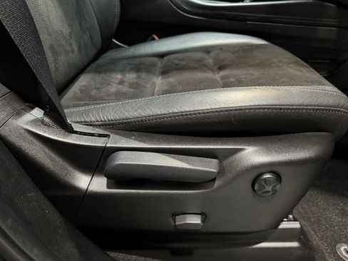 Used 2022 Dodge Durango GT image 42