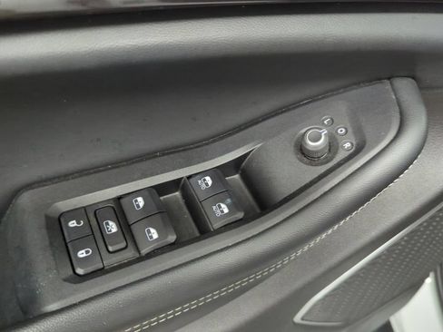 Used 2022 Jeep Grand Cherokee L Laredo AWD/4WD image 10