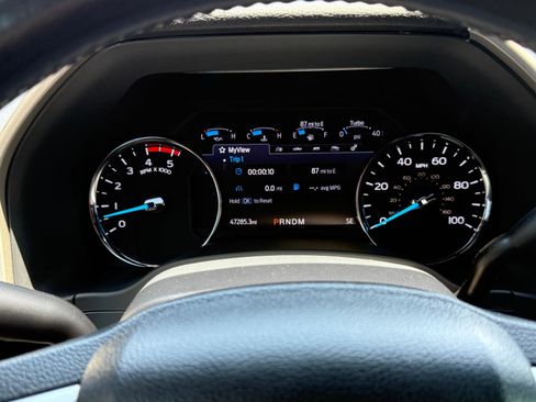 Used 2022 Ford F250 Lariat w/ Lariat Ultimate Package image 12