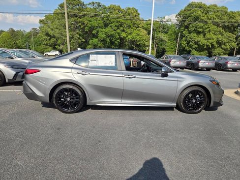 New 2026 Toyota Camry SE FWD image 12