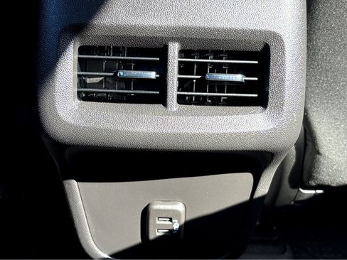 New 2024 Chevrolet Equinox LS w/ Driver Confidence II Package image 22