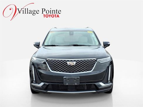 Used 2020 Cadillac XT6 Premium Luxury image 2
