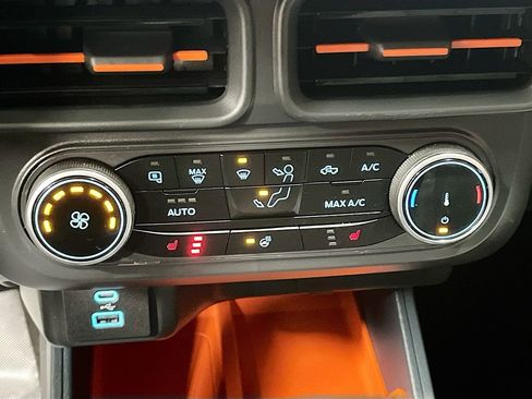 Used 2024 Ford Maverick XLT w/ XLT Luxury Package image 15