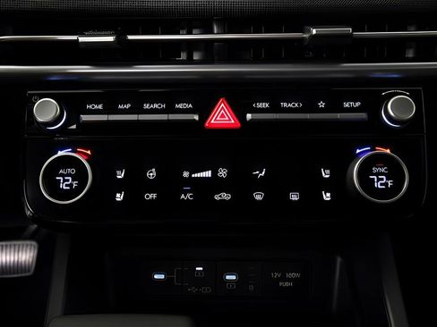 New 2025 Hyundai Santa Cruz Limited image 32