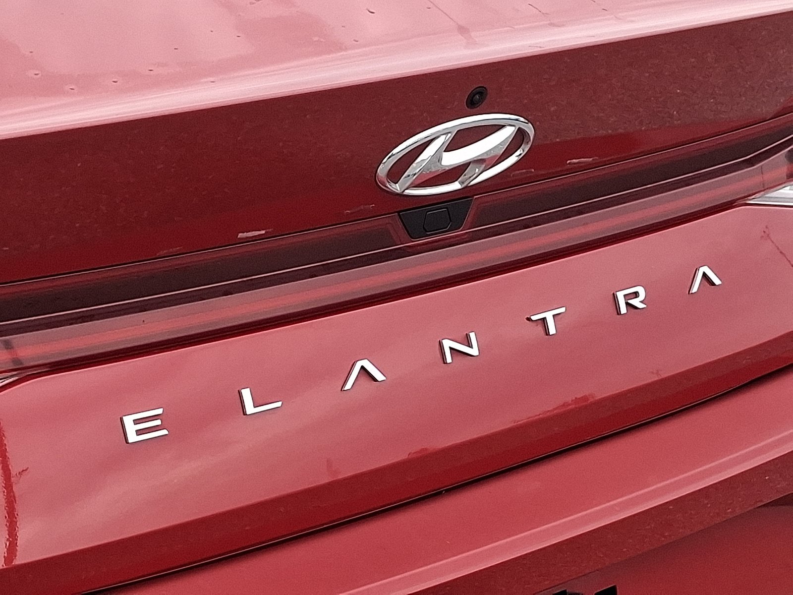 Certified 2022 Hyundai Elantra SEL w/ Convenience + Premium Package FWD image 32