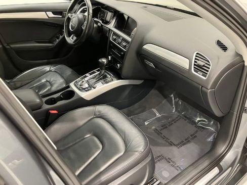 Used 2015 Audi A4 2.0T Premium Plus w/ Technology Package image 40