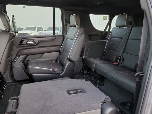 New 2026 GMC Yukon XL AT4 Ultimate w/ LPO, Floor Liner Package image 16