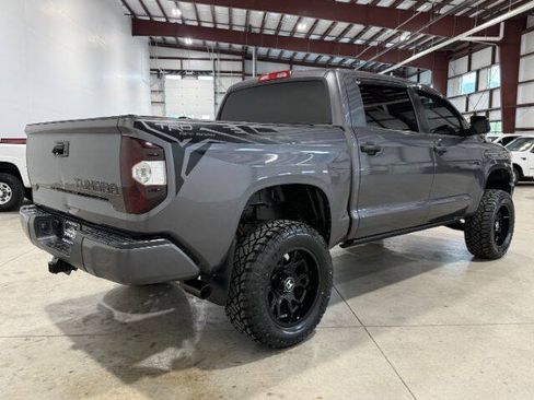 Used 2019 Toyota Tundra SR5 AWD/4WD image 8
