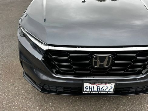 Used 2023 Honda CR-V EX-L image 4