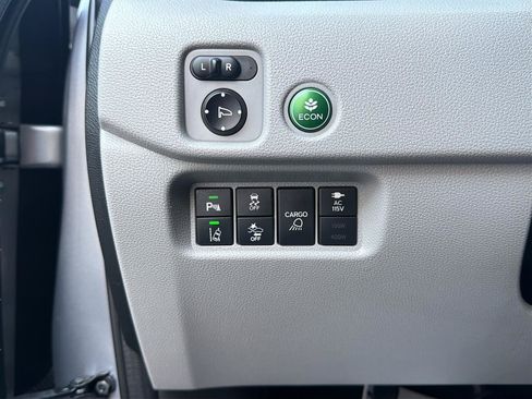 Used 2017 Honda Ridgeline RTL-E image 28