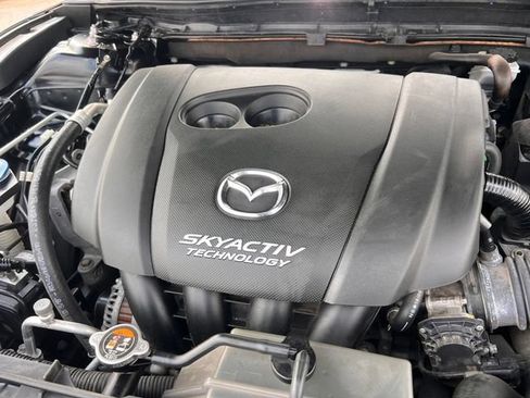 Used 2017 MAZDA MAZDA3 Grand Touring w/ Premium Equipment Package FWD image 35