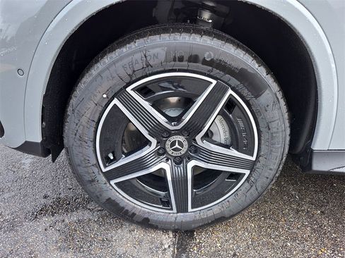 Certified 2026 Mercedes-Benz GLC 300 4MATIC image 9