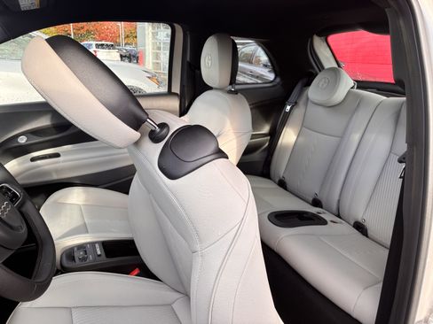 New 2025 FIAT 500 e image 27