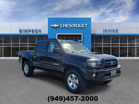 Used 2007 Toyota Tacoma PreRunner RWD image 2
