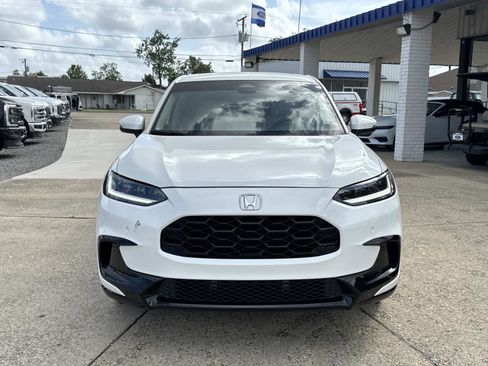 Used 2023 Honda HR-V EX-L image 2