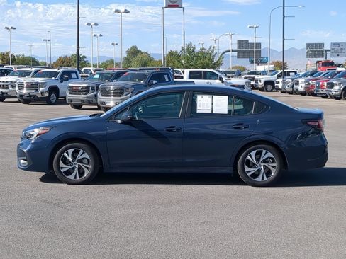 Used 2025 Subaru Legacy Premium AWD/4WD image 2