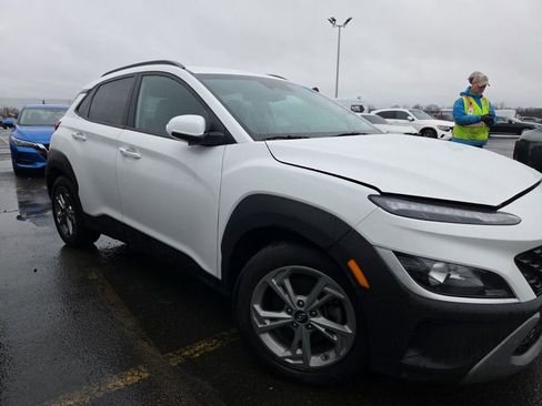 Used 2023 Hyundai Kona SEL w/ Cargo Package AWD/4WD image 3