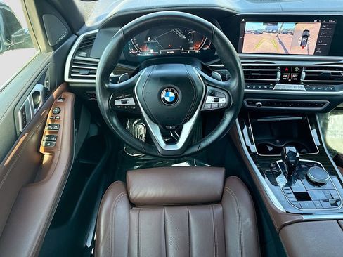 Used 2021 BMW X5 xDrive40i w/ Premium Package image 18