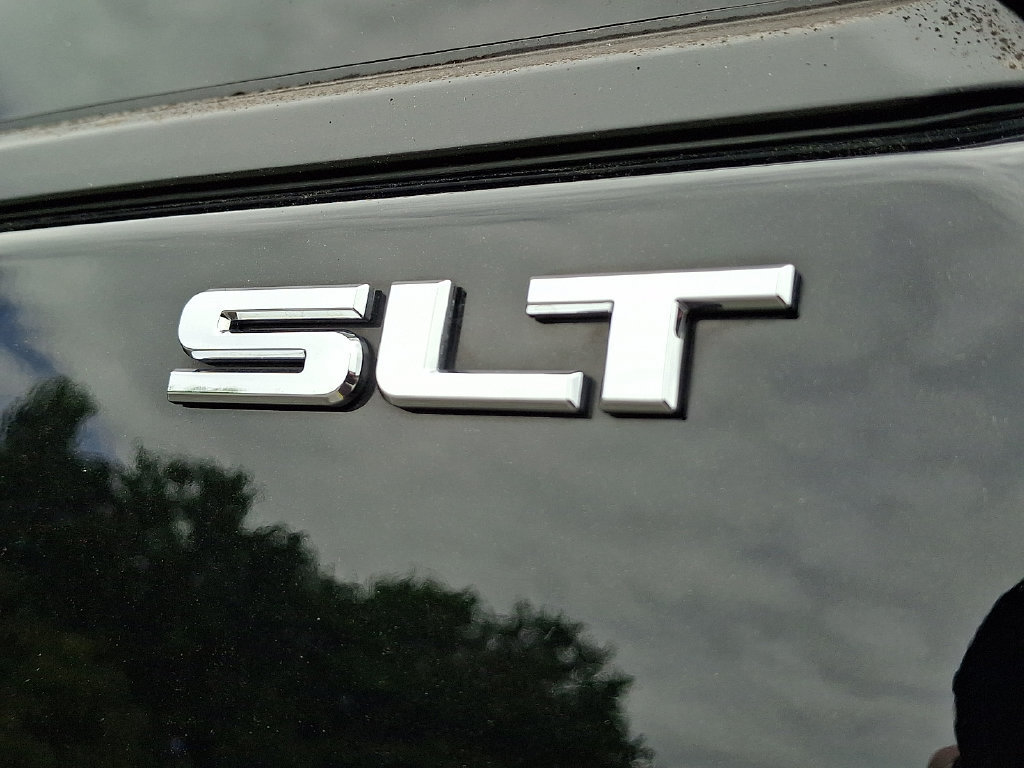 Certified 2019 GMC Terrain SLT w/ Preferred Package AWD/4WD image 32