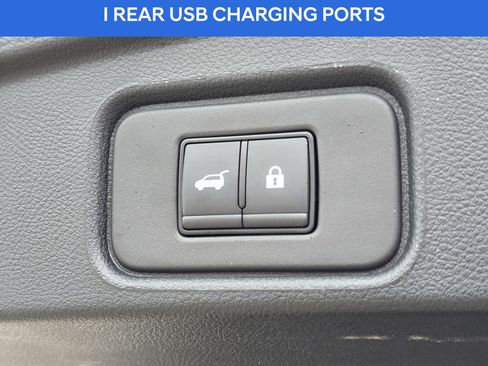 Used 2025 Nissan Pathfinder SL image 21