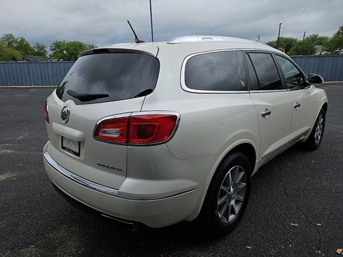 Used 2015 Buick Enclave Leather FWD image 5