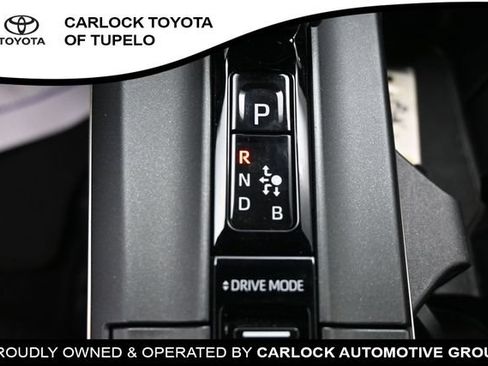Used 2023 Toyota Crown AWD/4WD image 17