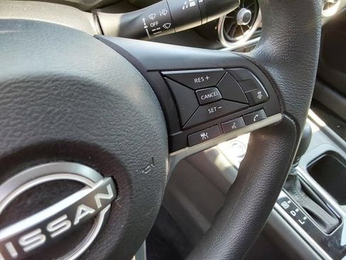 Used 2024 Nissan Sentra SV FWD image 24