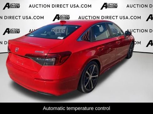 Used 2022 Honda Civic Touring image 6
