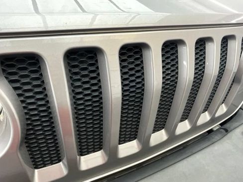 Used 2020 Jeep Wrangler Unlimited Sport S AWD/4WD image 27