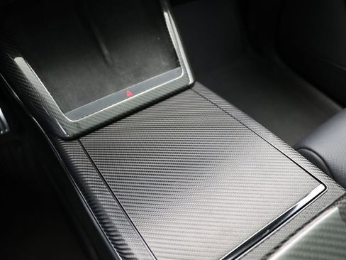 Used 2022 Tesla Model X image 30