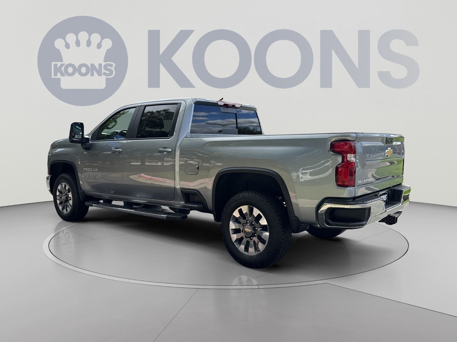 Used 2026 Chevrolet Silverado 2500 LT w/ All Star Edition AWD/4WD image 4