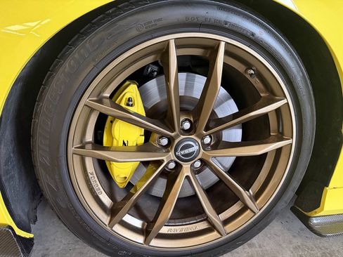 Used 2023 Nissan Z w/ Floor Mat Package (L93) RWD image 13