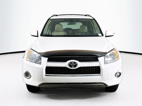 Used 2009 Toyota RAV4 Limited image 2