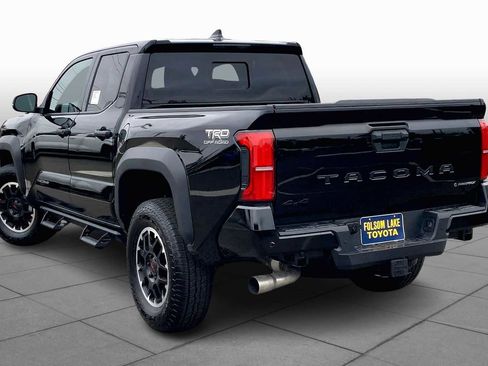 New 2025 Toyota Tacoma TRD Off-Road image 12