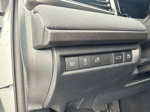 Used 2025 Toyota Camry LE image 26